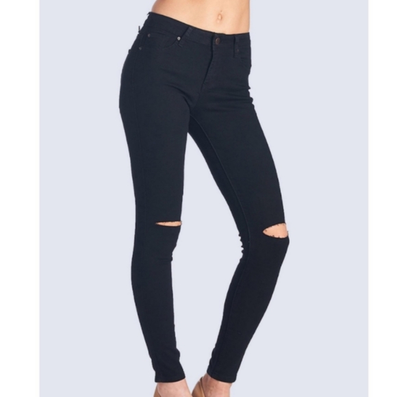 Black Knee Cut Skinny Jeans - Picture 2 of 4